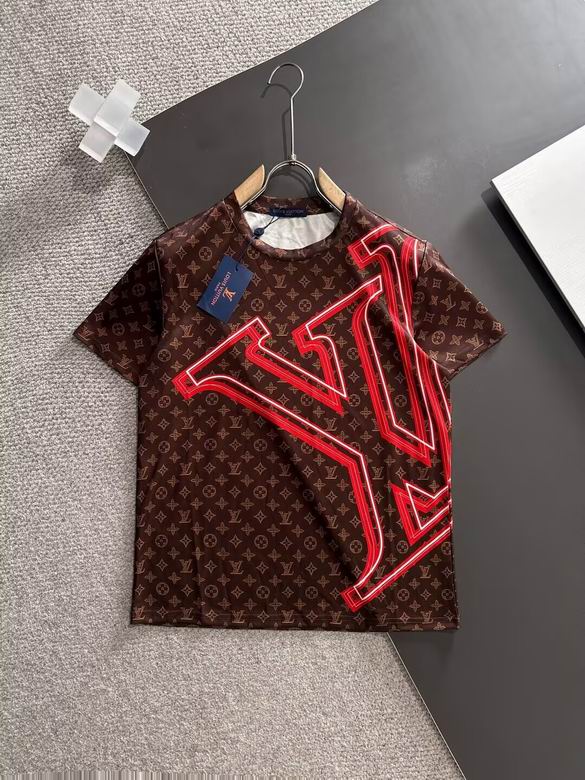 Louis Vuitton men T-shirts-LV2115T